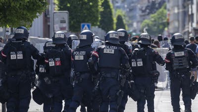 Die Kantonspolizei Basel-Stadt leidet an einem massiven Personalunterbestand. Die Arbeit verteilt sich auf immer weniger Schultern. (Georgios Kefalas / Keystone)