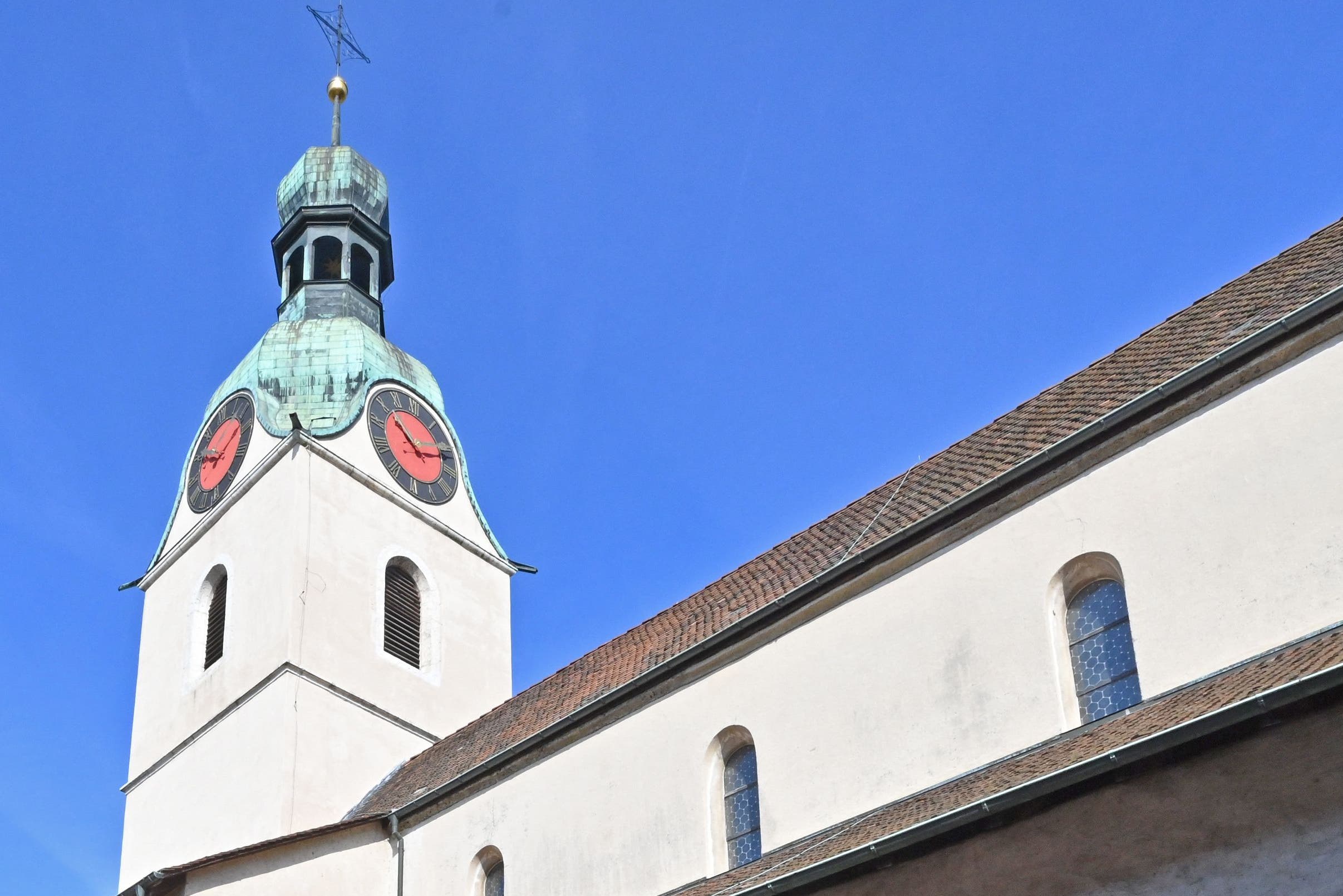 Gute Aussicht: Oben im Turm der Stiftskirche Schönenwerd sind sechs Nistkästen angebracht.