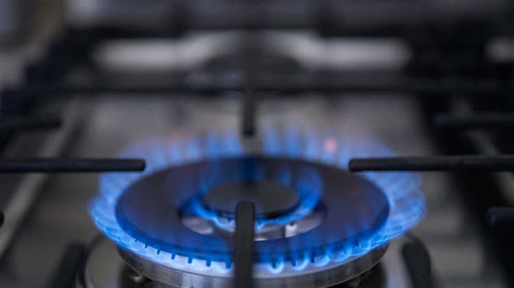 Das Gas wird nicht teurer: Der Bezirksrat Winterthur hebt die vom Stadtrat festgelegte Erhöhung der Gaspreise auf. (KEYSTONE / Christian Beutler)