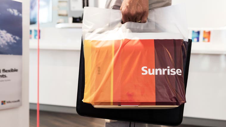 2019 hatten zwei Einbrecher im Sunrise-Shop im Shoppi Tivoli Spreitenbach 177 Apple-Produkte gestohlen – mindestens 161 davon verkauften sie dem Angeklagten weiter. Der Wert der geklauten Handys liegt bei über 160’000 Franken. (Christian Beutler / Keystone)