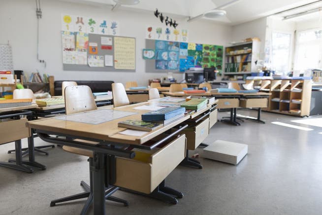 In der Stadt Zürich sollen flächendeckend Tagesschulen eingeführt werden: Den Stimmberechtigten stehen zwei Modelle zur Auswahl, bei denen unter anderem die Mittagspausen unterschiedlich lang sind.