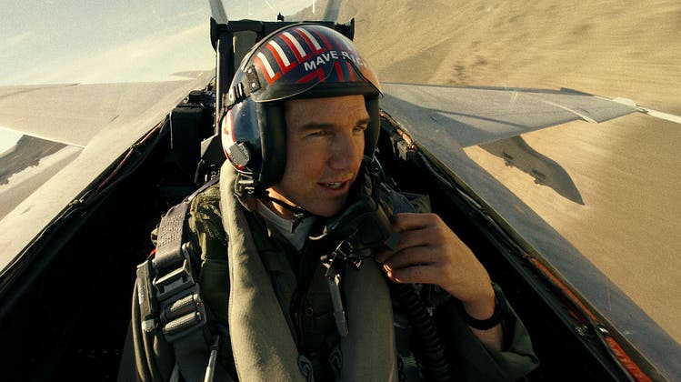 Mit einem Werbeclip, der vor der Vorführung von «Top Gun: Maverick» in den Kinos gezeigt wird, sucht die Schweizer Luftwaffe derzeit nach Anwärterinnen und Anwärter für ihr Metier. (bwe)