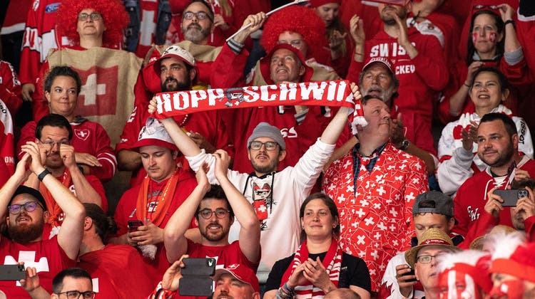Die Schweizer Eishockey-Fans dürfen sich auf ein Heim-Turnier freuen, 2026 ist es wieder soweit. (Freshfocus)