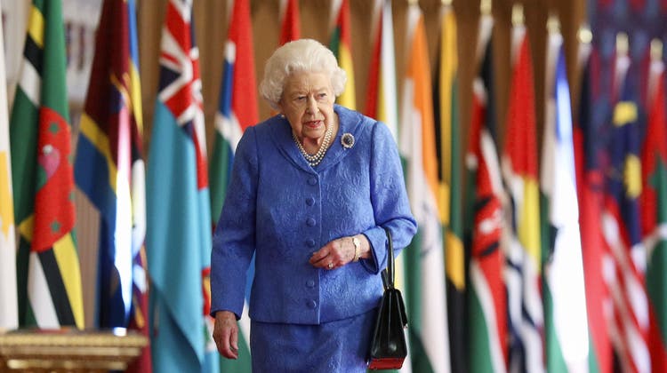 Queen Elizabeth II ist mittlerweile 96 Jahre alt und bereits 70 Jahre auf dem Thron. (Steve Parsons / AP)