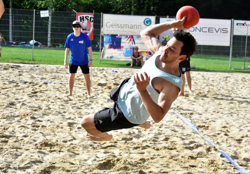 Bei Sandball Brugg standen viele erfahrene Beachhandballer auf dem Feld.