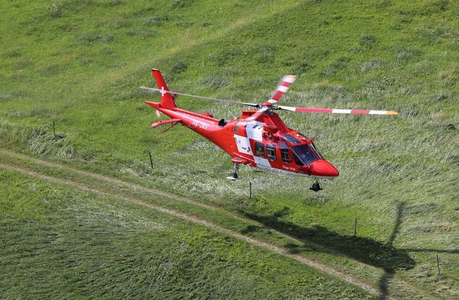Die Helikopter der Rega waren auch über das Pfingstwochenende regelmässig im Einsatz.
