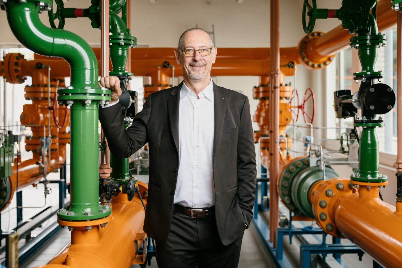 Rolf Samer Ceo Gasverbund Mittelland Im Grossen Interview 