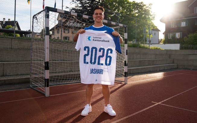 Der 19-jährige Ardon Jashari verlängert beim FCL vorzeitig bis 2026.