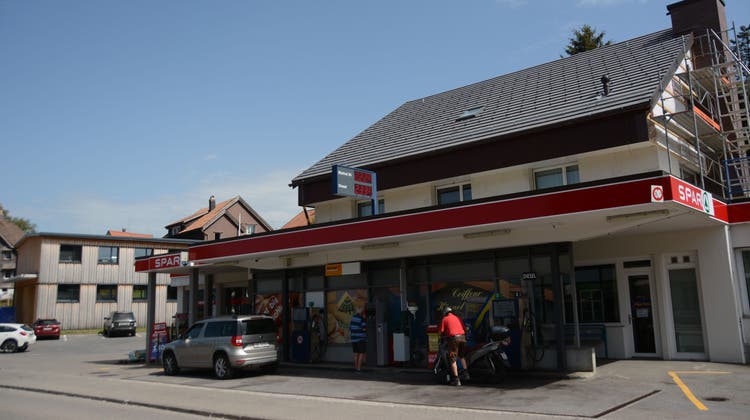 Die Spar-Tankstelle in Grub hat den günstigsten Benzinpreis im Appenzellerland. (Bild: Karin Erni)
