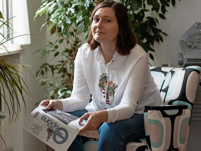 Die russische Journalistin Ekaterina Glikman in ihrer Wohnung in Schaff­hausen. Von hier aus arbeitet sie für die oppositionelle «Novaya Gaseta. Europa». 
