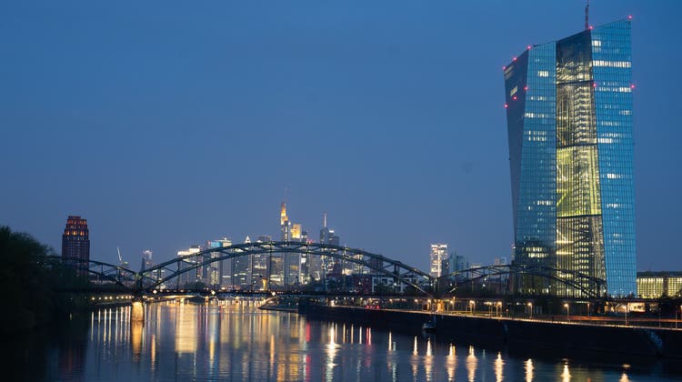 Die Europäische Zentralbank in Frankfurt trägt die Verantwortung für die europäische Bankenunion. Deren Schaffung kommt aber nicht vom Fleck. (Bild: Keystone)