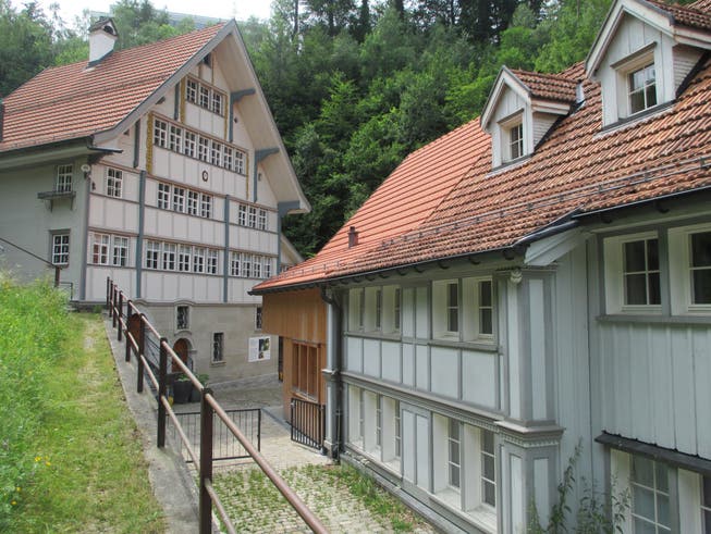 In Bälde wird das eindrückliche Müllereigebäude am Gstaldenbach (Wolfhalden/Heiden) mit einem Wasserrad und Mühlenraum aufgewertet. Das Nebengebäude dient dem Atelier «Einklang» und den Vorderländer Pfadfindern.