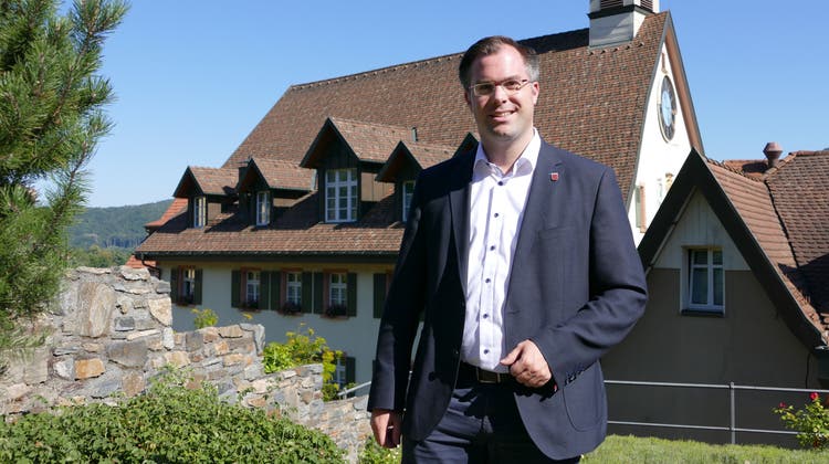 Laufenburgs Bürgermeister Ulrich Krieger kann stolz sein, seine Stadt hat im Ranking der «Badischen Zeitung» Bestnoten erreicht. (Martin Köpfer)