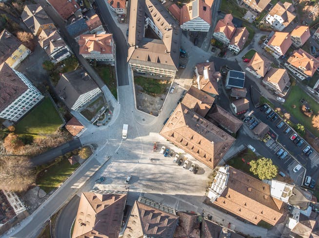 Er ist einer der schönsten Plätze im Appenzellerland: Nach einem Jahr Bauzeit wurde der neugestaltete Landsgemeindeplatz in Tro­gen am 25. Juni 2021 im kleinen Rahmen offiziell eingeweiht.
