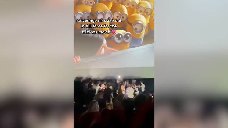Wegen Trend auf Tiktok: Kinos verbannen Jugendliche in Anzügen aus Vorstellungen des neusten Minions-Film