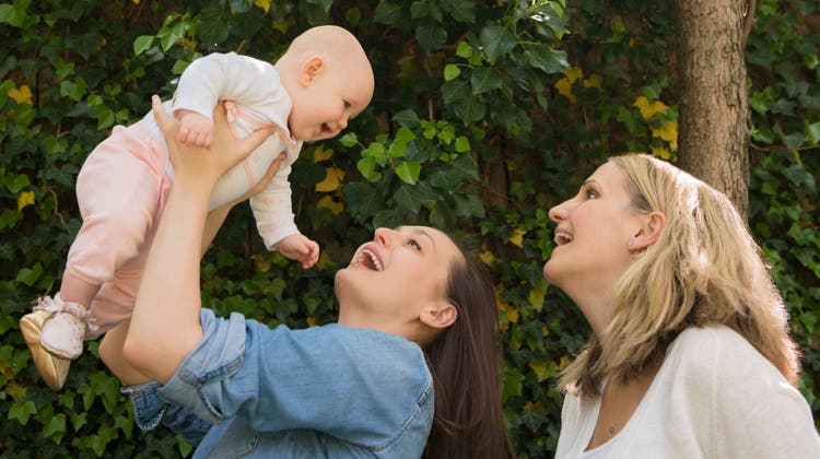 Doppeltes Mutterglück: Jetzt auch in der Schweiz möglich. (Jamie Grill)