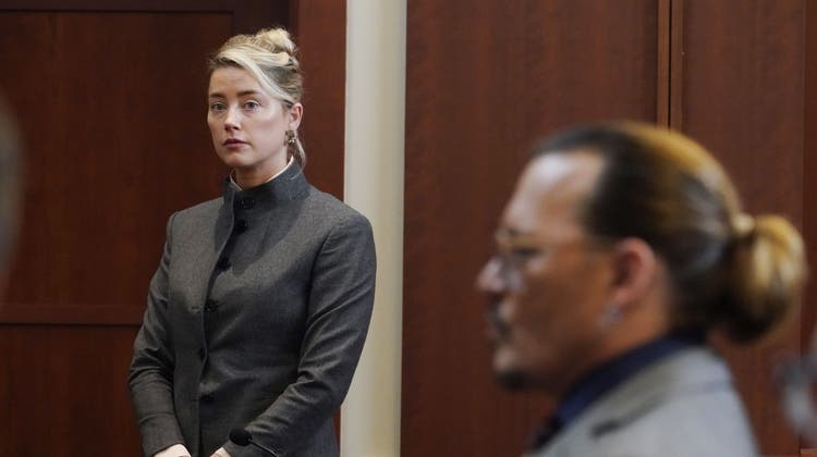Der Prozess Amber Heard gegen Johnny Depp dauerte sechs Wochen. (Steve Helber / AP / keystone-sda.ch)