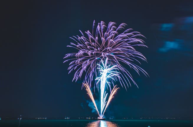 Das grosse Feuerwerk auf dem Bodensee hat an der gemeinsamen Bundesfeier von Rorschach, Rorschacherberg und Goldach Tradition. Ob auch in diesem Jahr Feuerwerke erlaubt sind, ist noch offen.