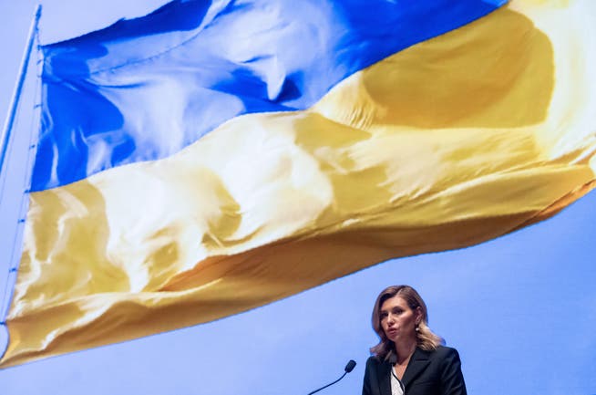 Die ukrainische First Lady Olena Selenska während ihrer Ansprache im amerikanischen Parlamentsgebäude.