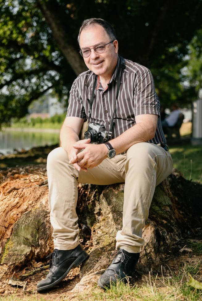 Hin und wieder unternimmt Marty Bergtouren in die Schweizer Alpen, wo natürlich die Kamera nicht fehlen darf.