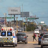 Ein Krankenwagen in Cancun: Viele Ärzte in Mexiko leiden unter gewalttätigen Übergriffen. (Getty)