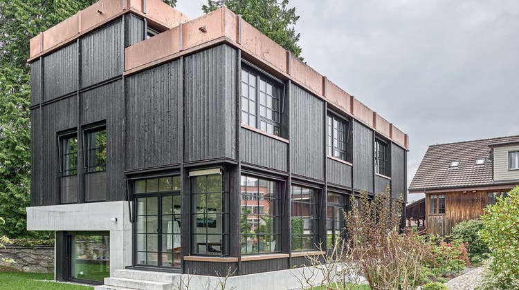 Dieses Haus des Architekturbüros Schneider & Schneider wurde bei best architects23 Award ausgezeichnet. (Roger Frei/zvg)