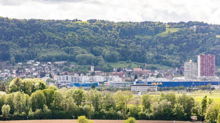 Seit 2003 liefert die GIB-Solutions das Signal für das Spreitenbacher Kommunikationsnetz, das 6000 Anschlüsse versorgt. Das Dorf hat etwas mehr als 12’000 Einwohner. (Severin Bigler (2020))