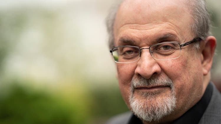 Der Autor Salmon Rushdie vor dem Messerangriff. (David Levenson / Getty Images Europe)
