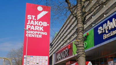 Das Shoppingcenter St. Jakob-Park Basel richtet sein Angebot nach 20 Jahren neu aus. (Archivbild: Kenneth Nars)