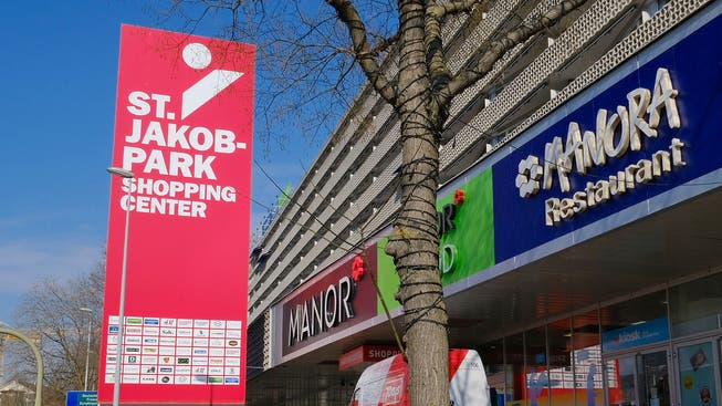 Das Shoppingcenter St. Jakob-Park Basel richtet sein Angebot nach 20 Jahren neu aus.
