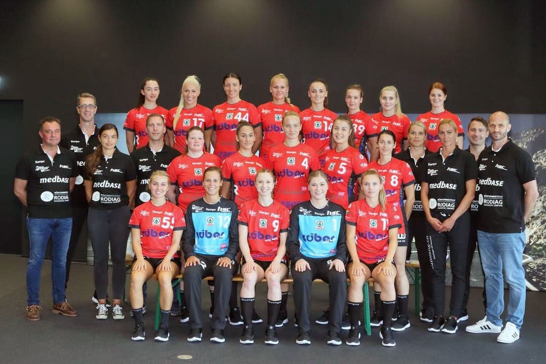 Das Nationalliga A-Damen Team des Handball Sportclubs Kreuzlingen.