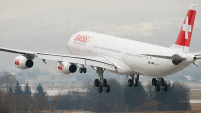 Um sie geht es: Die A340-Flugzeuge der Swiss müssen demnächst ersetzt werden. (Steffen Schmidt / KEYSTONE)