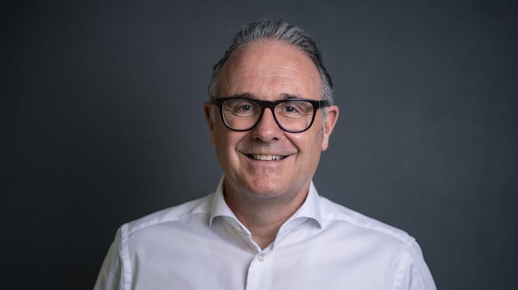 Martin Vincenz, CEO von Graubünden Ferien und Naturduftliebhaber. (Bild: GRF)