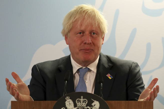 Boris Johnson sieht sich neuen «Partygate »-Vorwürfen gegenüber, weist sie aber als «Intrige »zurück.