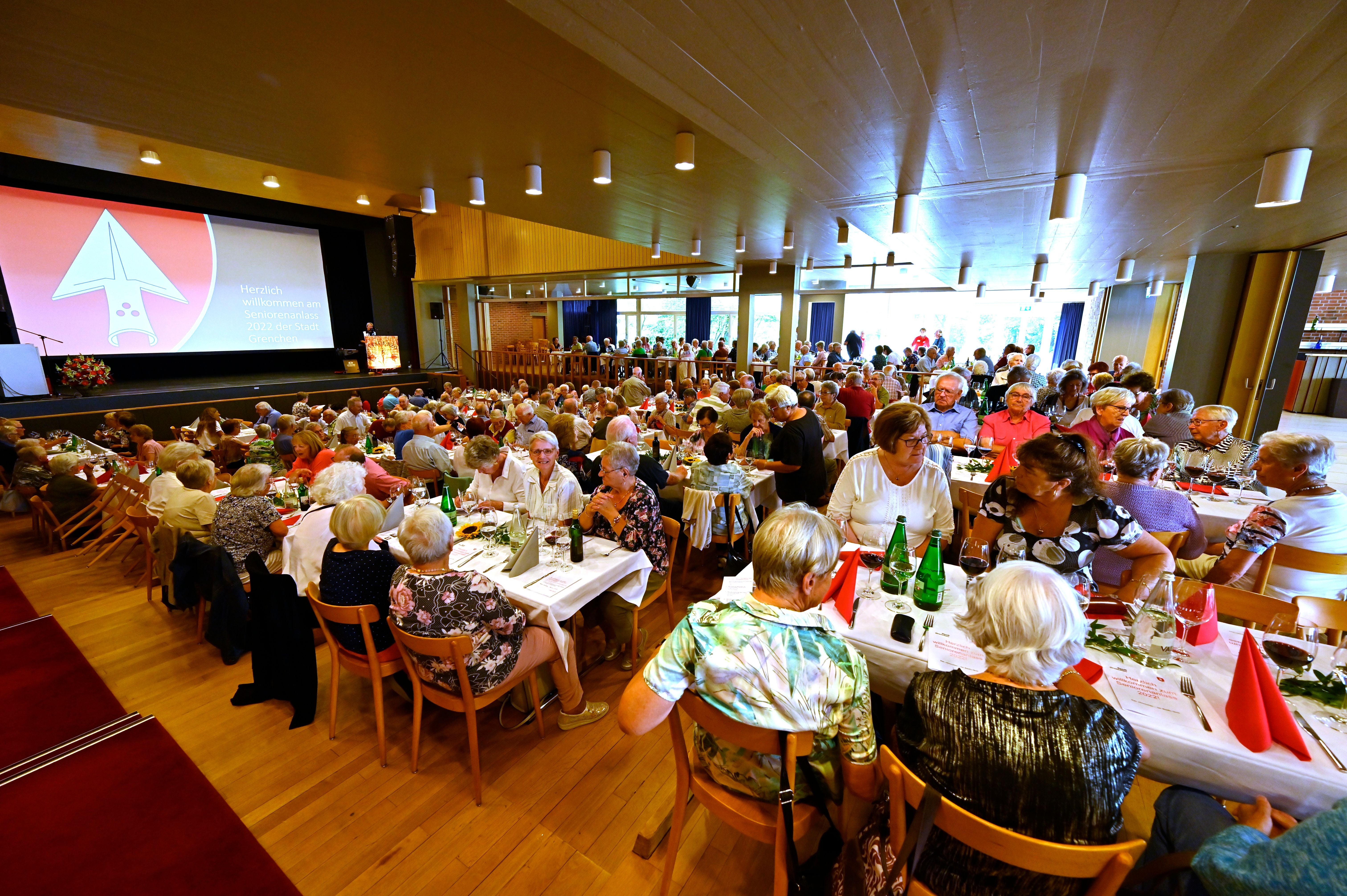 Seniorenanlass Im Parktheater Grenchen