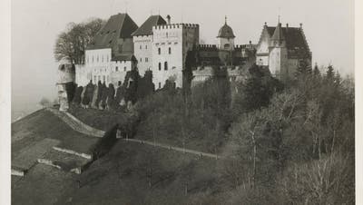 Auf dem Schloss Lenzburg walteten früher Landvögte. Auch Hans Güder, der eine besondere Mission aufgetragen bekam. (ETH-Bibliothek Zürich, Bildarchiv)