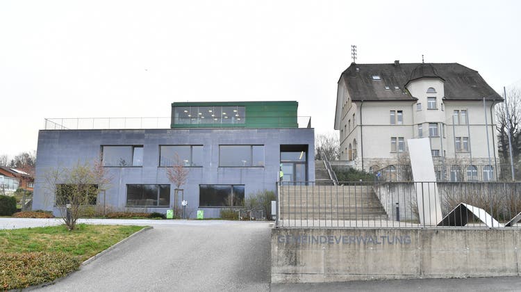 Gemeindeverwaltung und Schulhaus von Starrkirch-Wil. (Bild: Bruno Kissling)