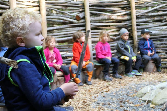 Der Stichtag für die Einschulung der Obwaldner Schul- und Kindergartenkinder wird angepasst. Auf dem Bild: Der Waldkindergarten in Giswil.