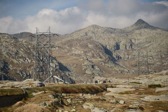 Über 60 Höchstspannungsmasten werden am Gotthardpass ganz oder zumindest teilweise zurückgebaut.