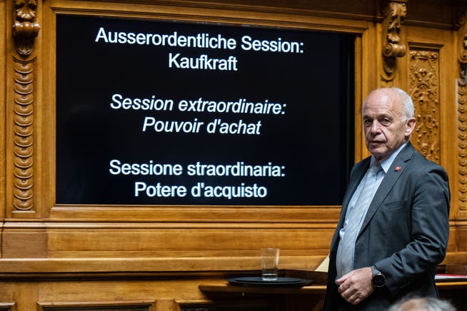 Bundesrat Ueli Maurer wehrte sich im Nationalrat gegen die Begehrlichkeiten aus dem Parlament. 