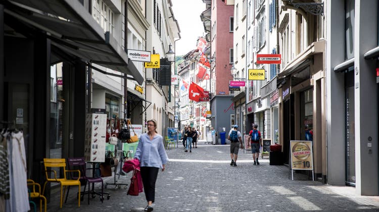 Die Kapellgasse ist eine der beliebtesten und punkto Mieten teuersten Shoppingmeilen der Stadt. (Bild: Manuela Jans-Koch (Luzern, 14. Juni 2019))