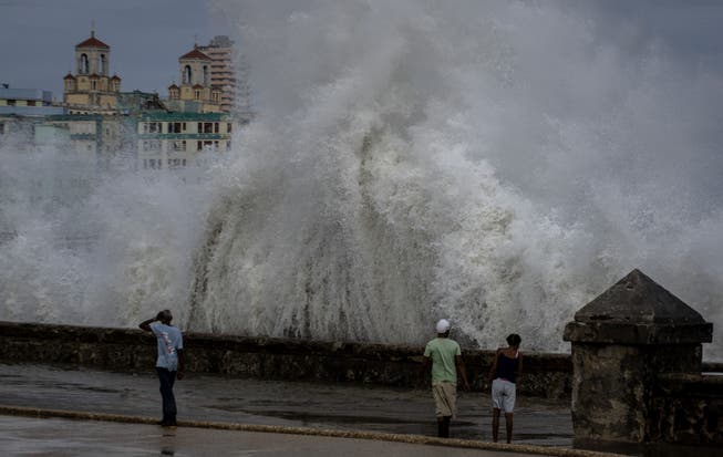 Der Hurrikan «Ian» zog zu Wochenbeginn über Kuba und verursachte auf Karibik-Insel einen Stromausfall.