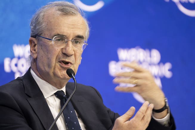 Der französische Nationalbank-Direktor François Villeroy de Galhau soll in Basel Opfer eines Hammerangriffs geworden sein. (Bild vom Weltwirtschaftsforum WEF 2022 in Davos)