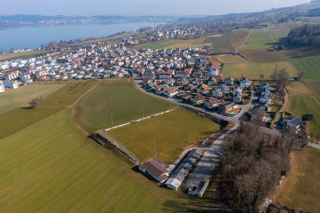 Der Fussballplatz Bühlwäldli in Nottwil soll auch ohne Sportcluster um ein Spielfeld erweitert werden. Jedoch muss Nottwil die Kosten nun alleine tragen.