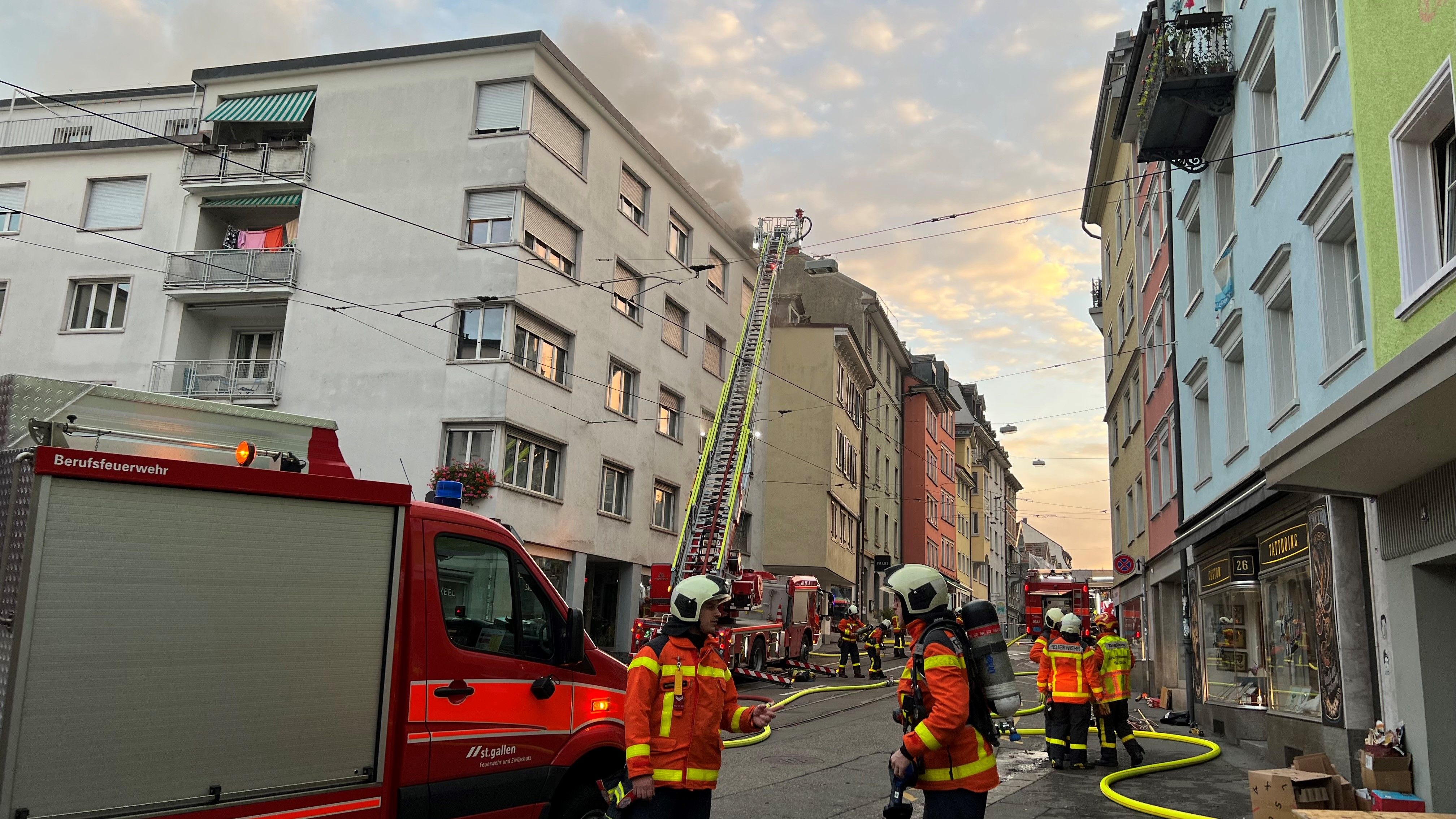 St.Gallen: Brand Im Linsebühl - Grosseinsatz Der Feuerwehr