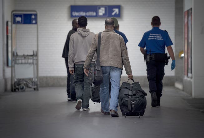 Zuletzt ist auch die Zahl der Menschen gestiegen, die in der Schweiz um Asyl ersuchen. (Archivbild)