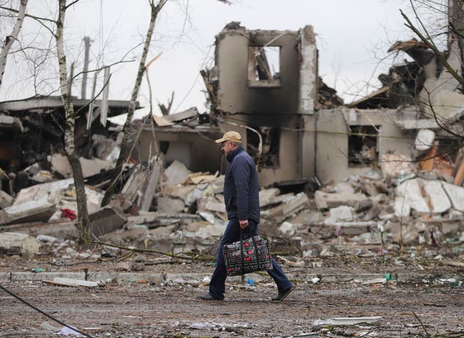 Die humanitäre Lage in der Ukraine droht mit dem Winterbeginn noch prekärer zu werden. (Archiv)