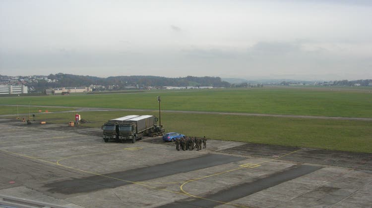 Das Flugplatzareal in Dübendorf wird schrittweise ökologisch aufgewertet und öffentlich zugänglich gemacht. (Archivbild: Matthias Scharrer)