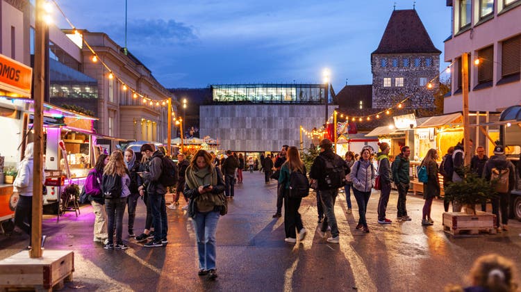 Der Verein Stadtchend war letztes Jahr erstmals verantwortlich für den Aarauer Weihnachtsmarkt. (Bild: Mathias Förster (17. 11. 2022))