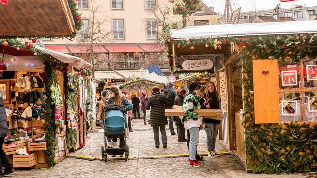 Der Weihnachtsmarkt findet auch in diesem Jahr wieder auf dem Barfüsserplatz statt.